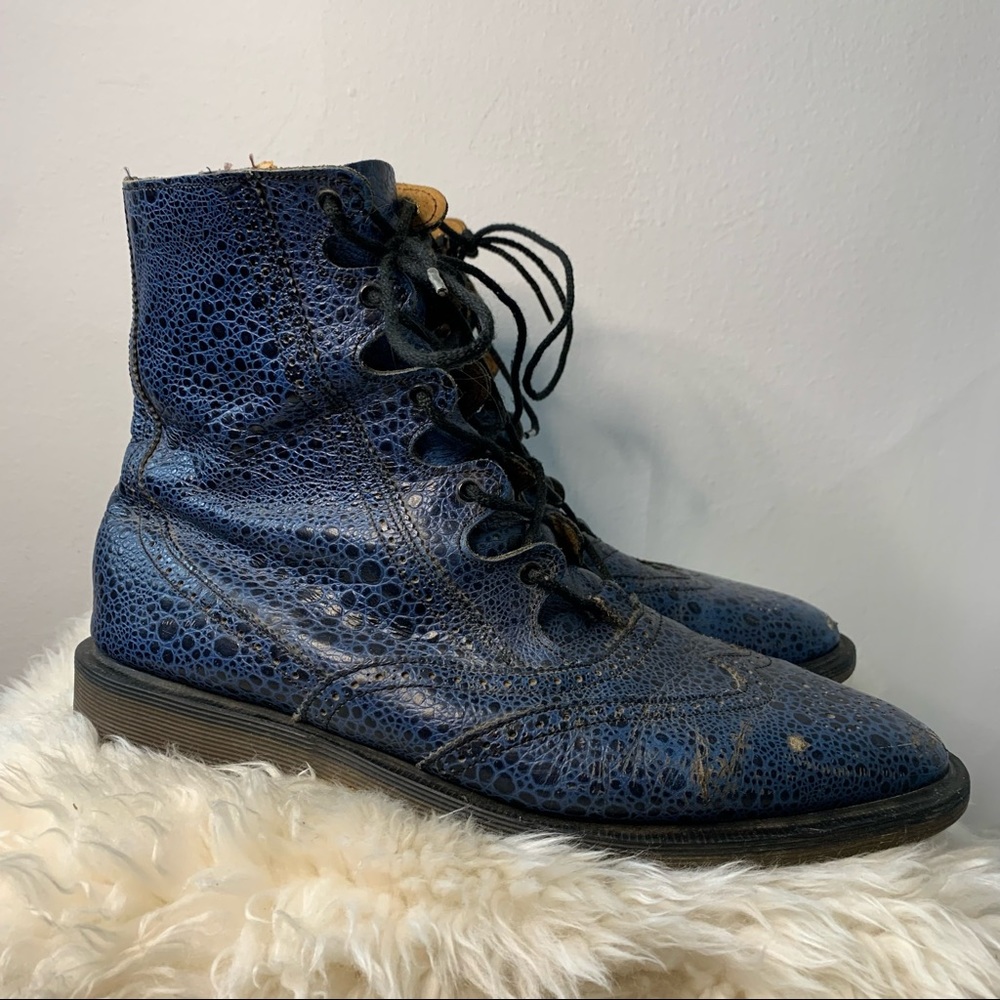 DR. MARTENS rare vintage brogue boots